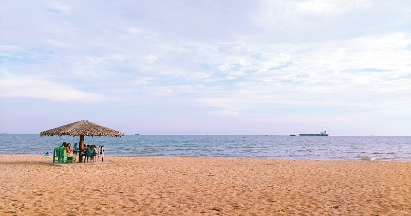 Pantai Banua Patra