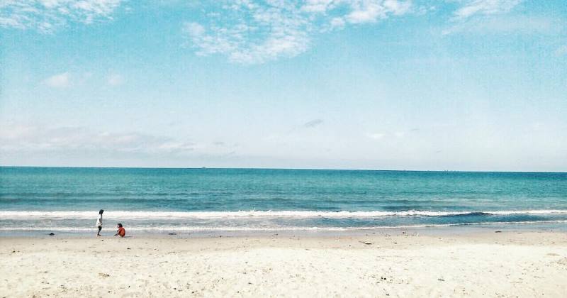 Pantai Monpera via Instagram.com @immankfirman