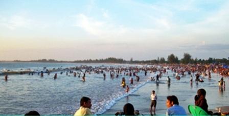 Tempat Wisata pantai jakat Bengkulu