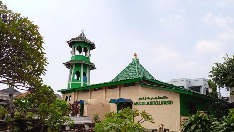 Masjid Kali Pasir via Liputan6