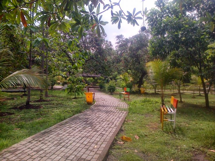 Taman Alun-alun Bekasi