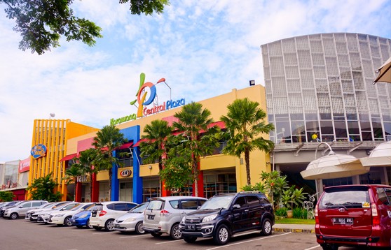 Tempat Wisata Belanja Mall Karawang Central Plaza