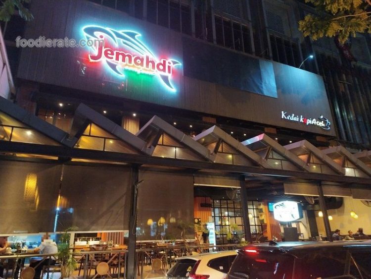 Jemahdi Seafood Jakarta via Foodierate - Tempat makan enak di Jakarta