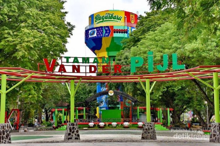 Taman Van Der Pijl via Detik