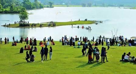 Danau Tarusan Kamang  