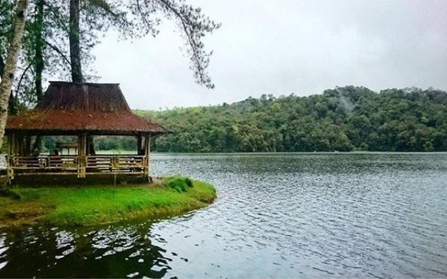 Danau Situ Patenggang Bandung