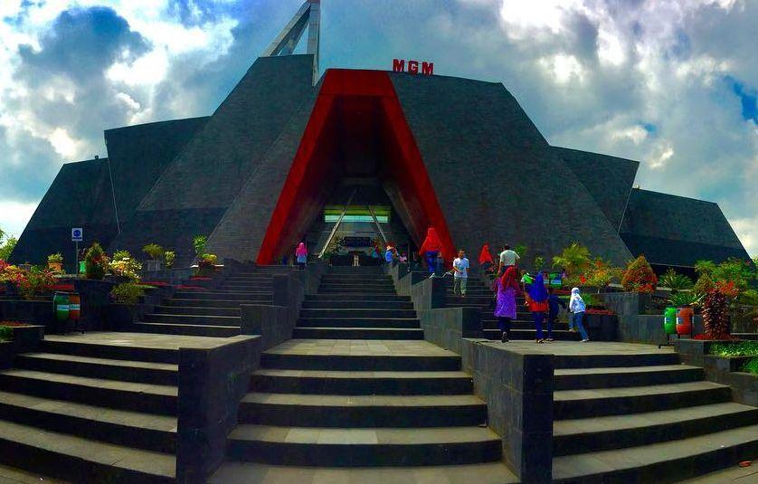 Museum Gunung Merapi via @khusumanusa