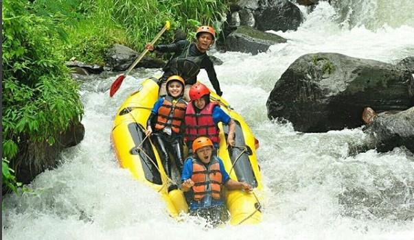 Obech Rafting Pacet