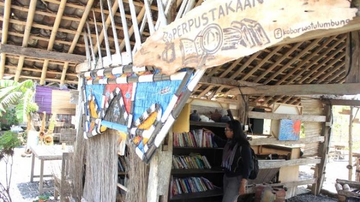 Perpustakaan Watu Lumbung via Tribunnews