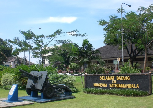 Museum Satria Mandala via Indonesiaexplorernet