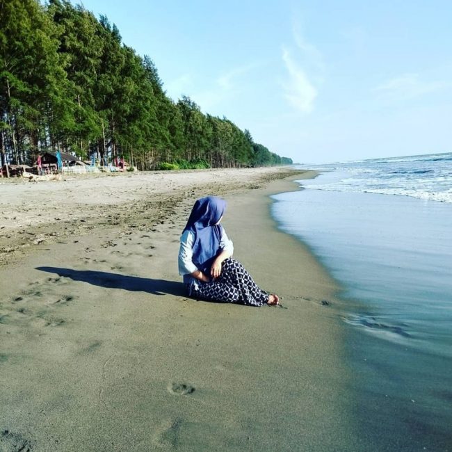 Pantai Naga Permai via IG @kasmaini0111