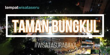 Wisata Keluarga Taman Bungkul Surabaya