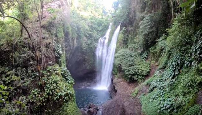 Air Terjun Aling – Aling