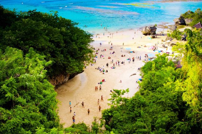 Pantai Padang – Padang via Ksmtour
