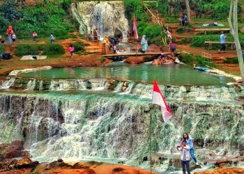 Pemandian Cipanas Nagrak Parongpong