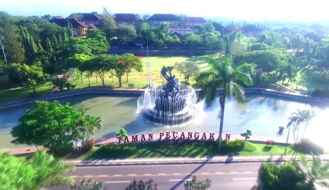Wisata Alun – Alun Jembrana