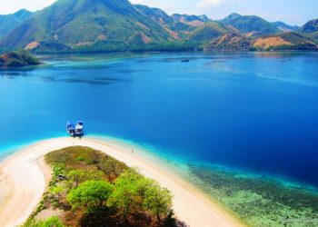 Wisata Pantai Timor