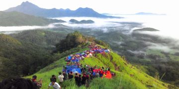 Bukit Jamur via Nelsonfernaldi.blogspotcom