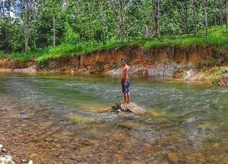 Sungai Desa Tiong Keranjik