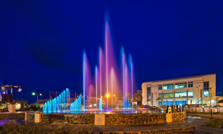 Taman Alun – Alun Kapuas via Wisata Pontianak