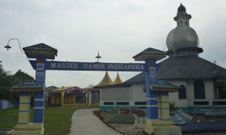 Masjid Jamik Indra Pura via GMap - Tempat Wisata Di Batu Bara