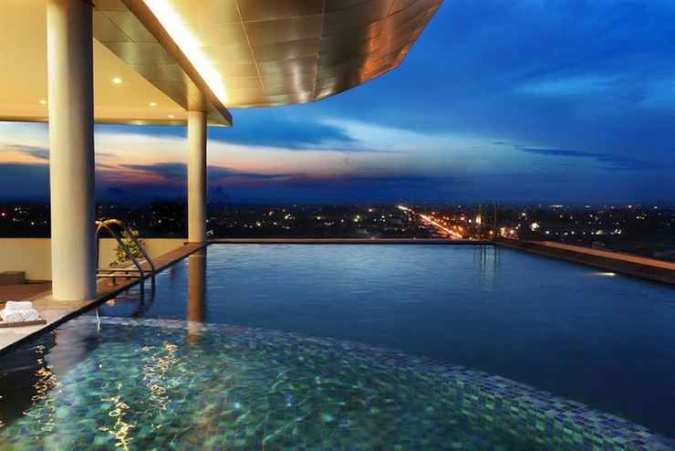 Kolam Renang di Hotel Swiss-Belinn SKA Pekanbaru