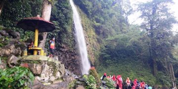 Air Terjun Lembah Anai via Okezone
