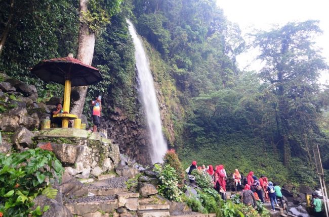 Air Terjun Lembah Anai via Okezone - tempat wisata di Padang Panjang