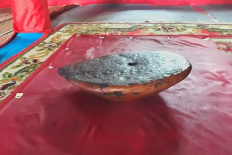 Batu Angkek – Angkek via Republika - lokasi wisata di Tanah Datar