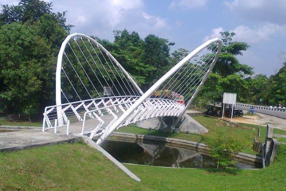 Jembatan Kupu – Kupu