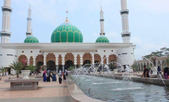 Masjid Agung Madani Islamic Center