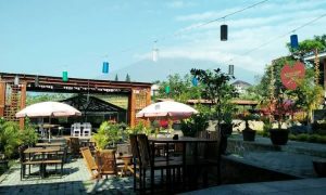 Resto Wisata Ciherang