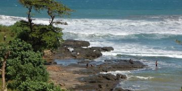 Pantai Rancabuaya via Bisnis Wisata