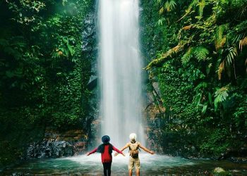 Curug Mandala via IG @hens4m