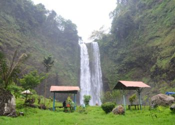 Curug Sanghyang Taraje