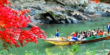 Hozugawa River Boat via Japan Travel