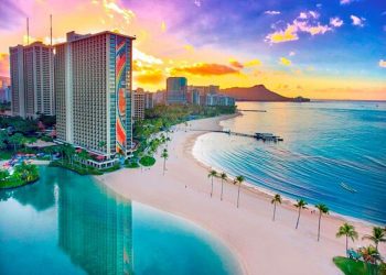 Waikiki Beach via Tripadvisor