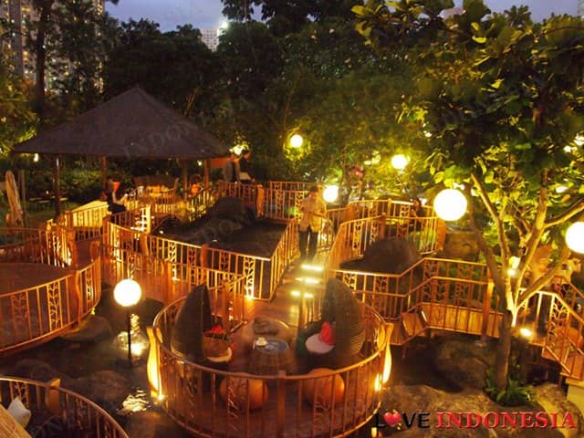 Jimbaran Outdoor Lounge - Tempat Wisata Malam di Jakarta