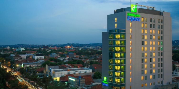 Holiday Inn Express Semarang Simpang Lima