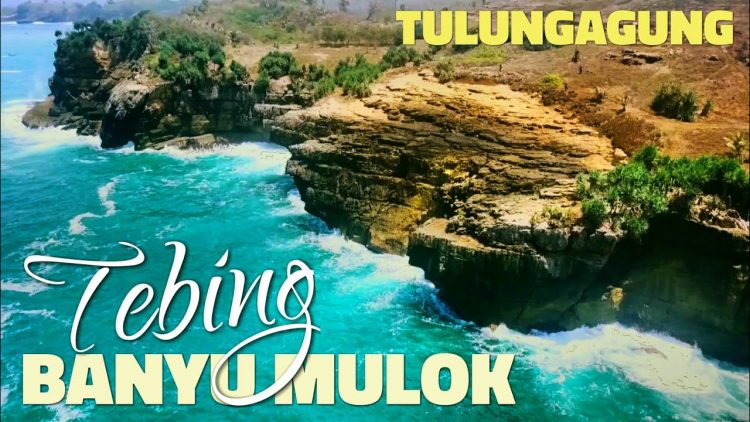 Pantai Tebing Banyu Mulok Tulungagung via Youtube