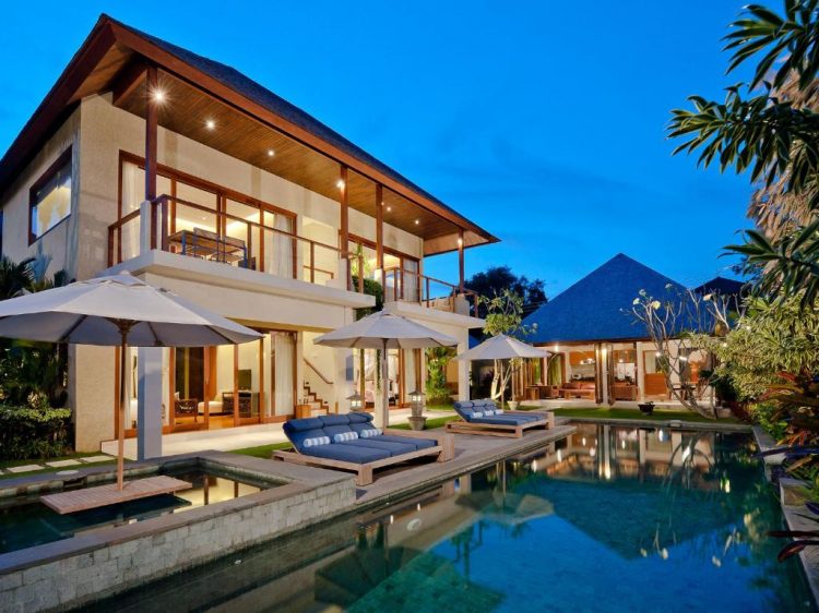 Villa Joss – Villa Modern dengan 4 bilik tidur di Batu Belig, Seminyak via Booking