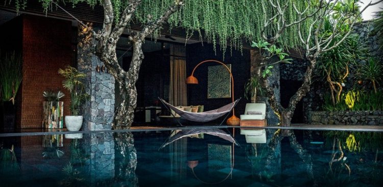 Villa Mana – villa pemandangan sawah dengan 5 bilik tidur di Canggu Bali