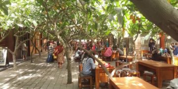 Lounge di Kampung Coklat – Foto Google.maps Muhammad Raihan Athalariq