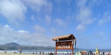 Pantai Gemah via IG @wisata_oke