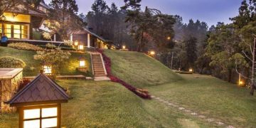 Puncak Pass via Agoda