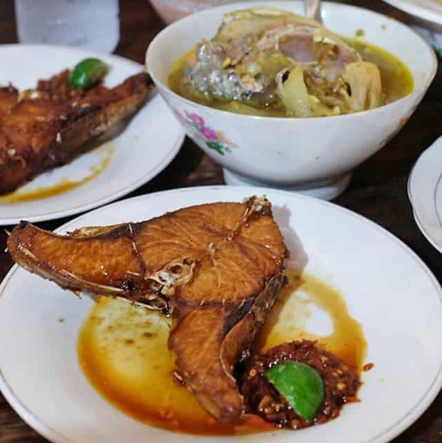 Sop Ikan Warung Mak Beng vi IG @foodgaleri