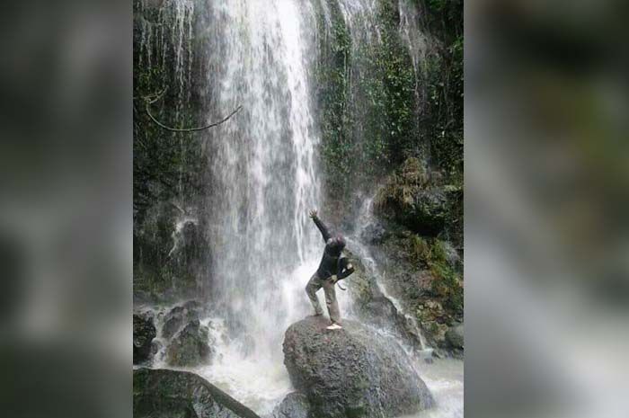 pesona wisata air terjun Gunung Klotok Kediri. (Wiji Guntoro AGTVnews.com)