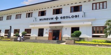 Museum Geologi Bandung Foto by Andri Gunawan