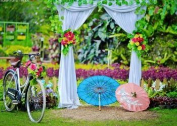 Area kebun bunga warna-warni di Melrimba Garden Bogor. Foto Instagram @melrimbagarden