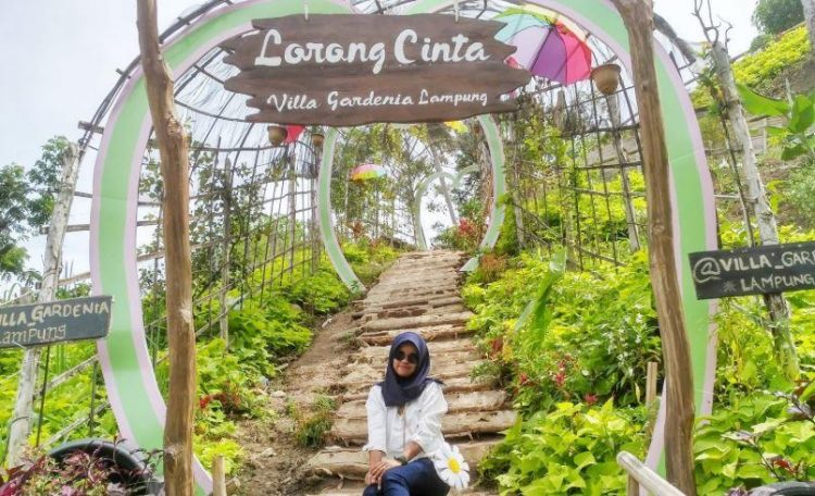 Villa Gardenia Lempasing Lampung